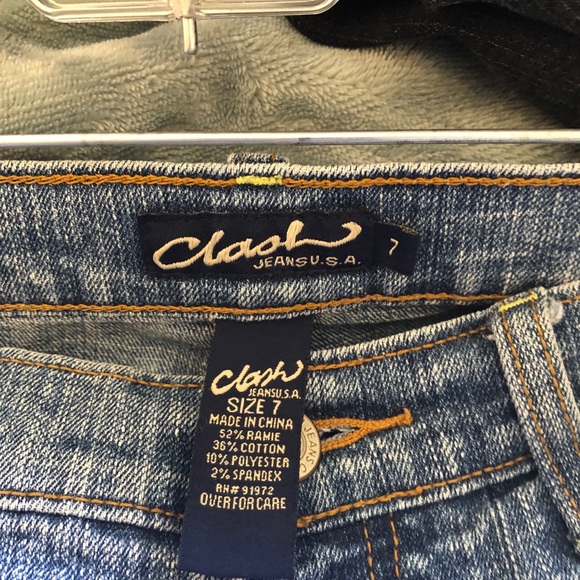 Clash Embroidered low-rise flare jeans size 7 - Picture 6 of 8